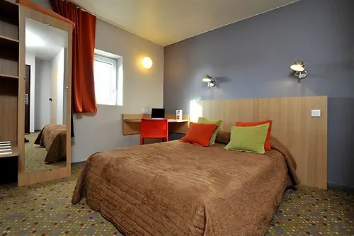 Ibis Budget Grigny Centre Hotel 2*