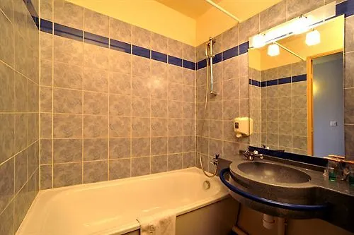Ibis Budget Grigny Centre 2*