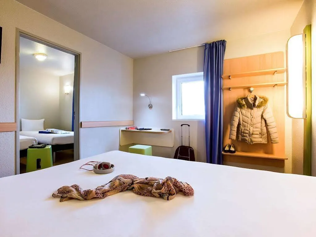 Hotel Ibis Budget Grigny Centre