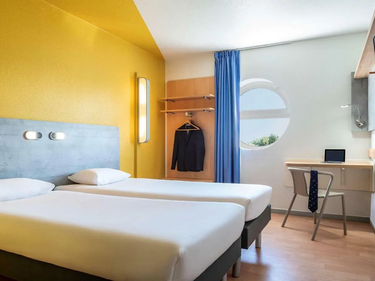 Hotel Ibis Budget Grigny Centre 2*
