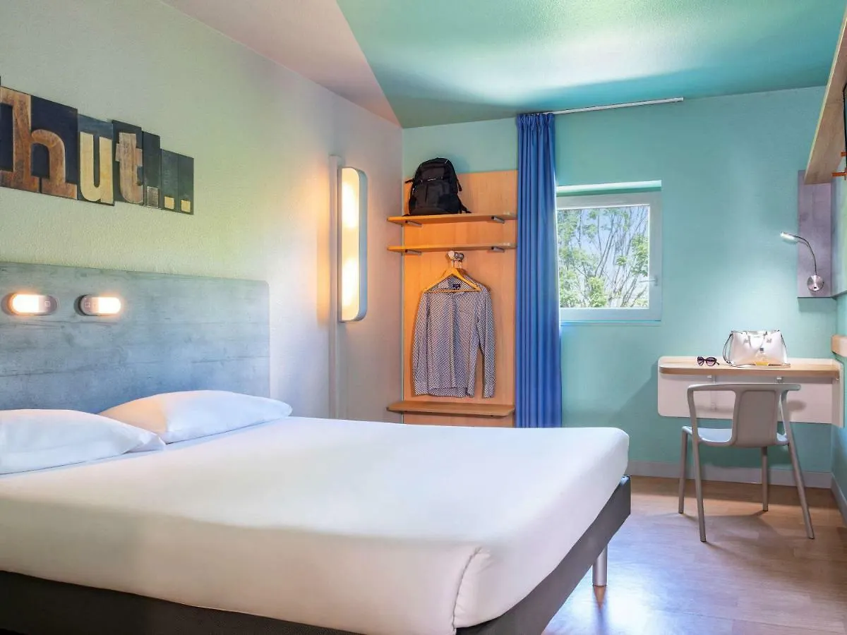 Ibis Budget Grigny Centre Hotel