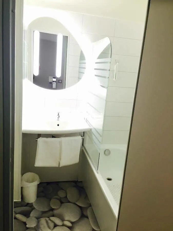 Ibis Budget Grigny Centre Hotel
