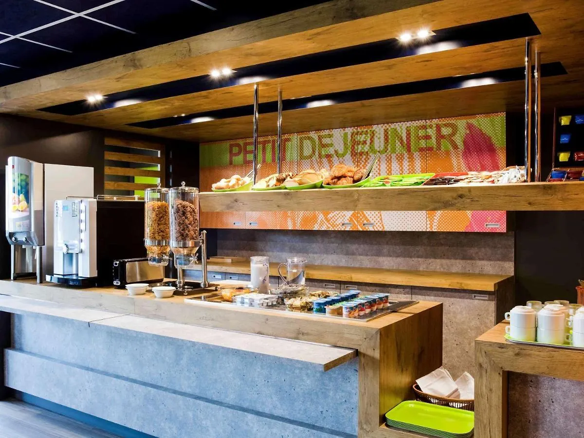Ibis Budget Grigny Centre Hotel